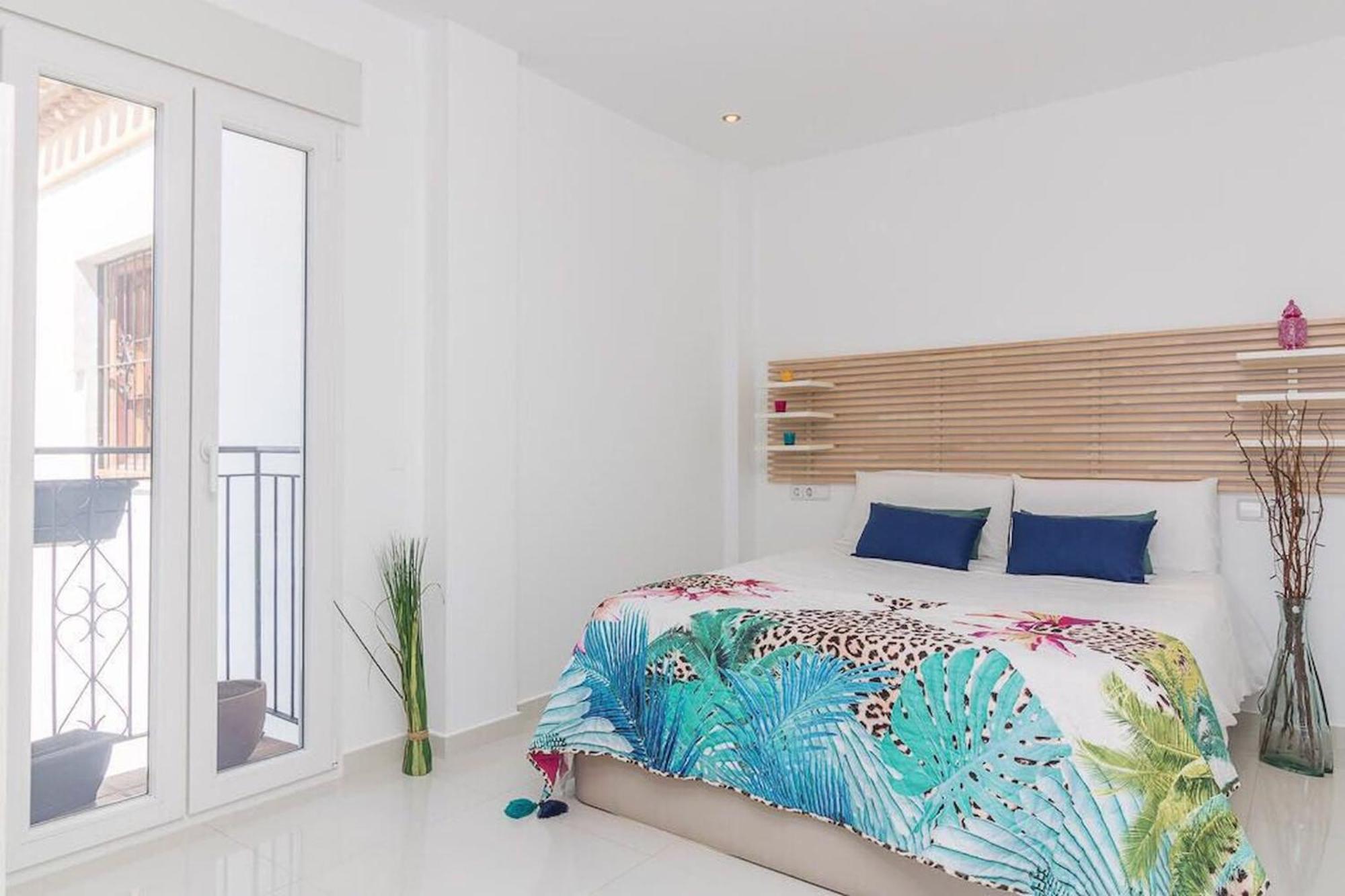 Perla By The Sea Villa อาลิกันเต ภายนอก รูปภาพ